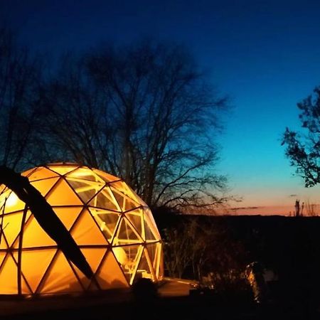 Le Dome Aux Oiseaux Hotel Berig-Vintrange Exterior photo